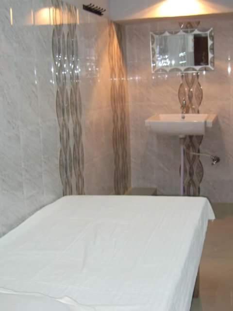 Tripathi Paying Guest House Варанаси Екстериор снимка